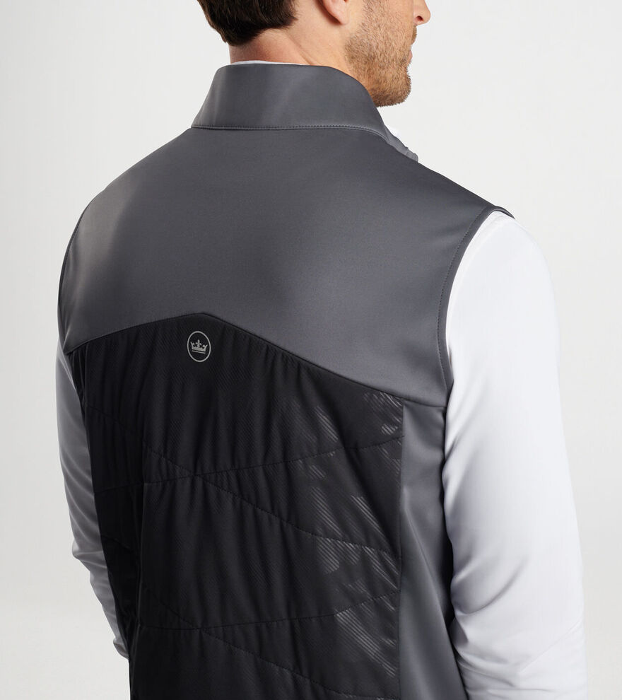 Fuse Hybrid Vest image number 5