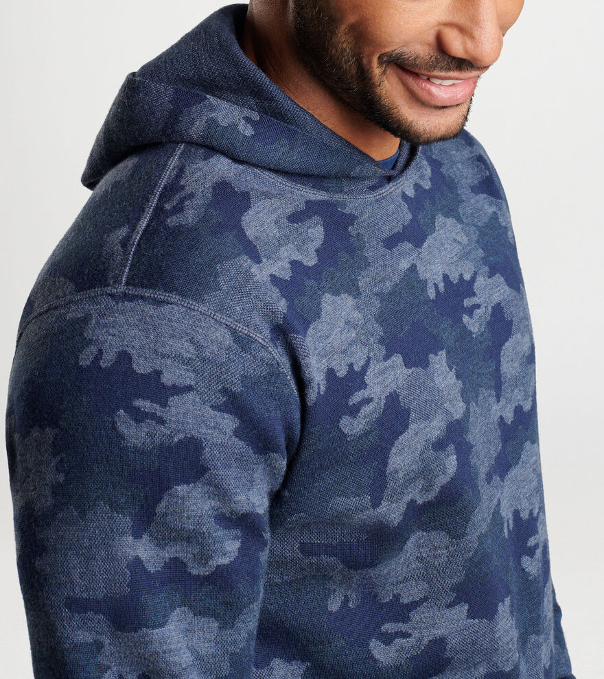 Reversible Camo Popover Hoodie image number 4